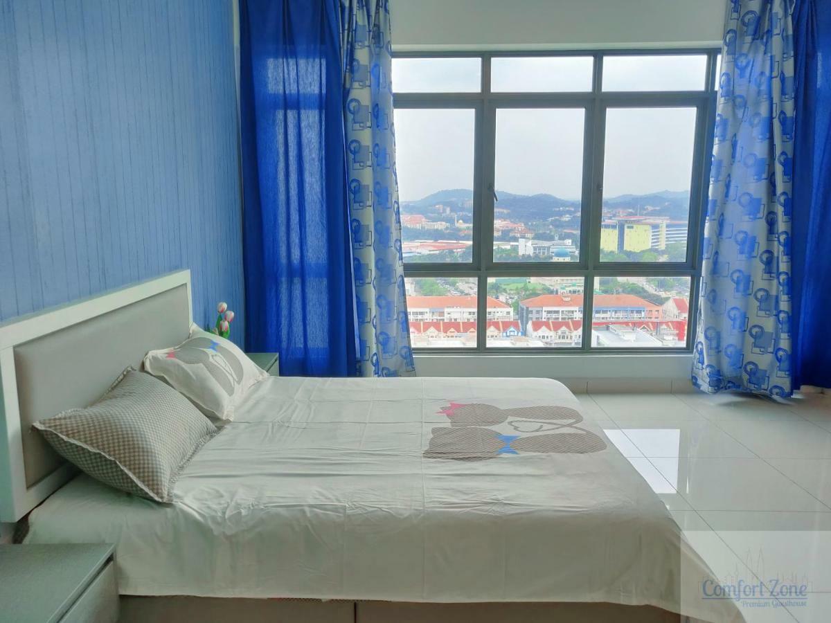 Comfort Zone Premium Guesthouse @ Evo Bangi Exterior photo